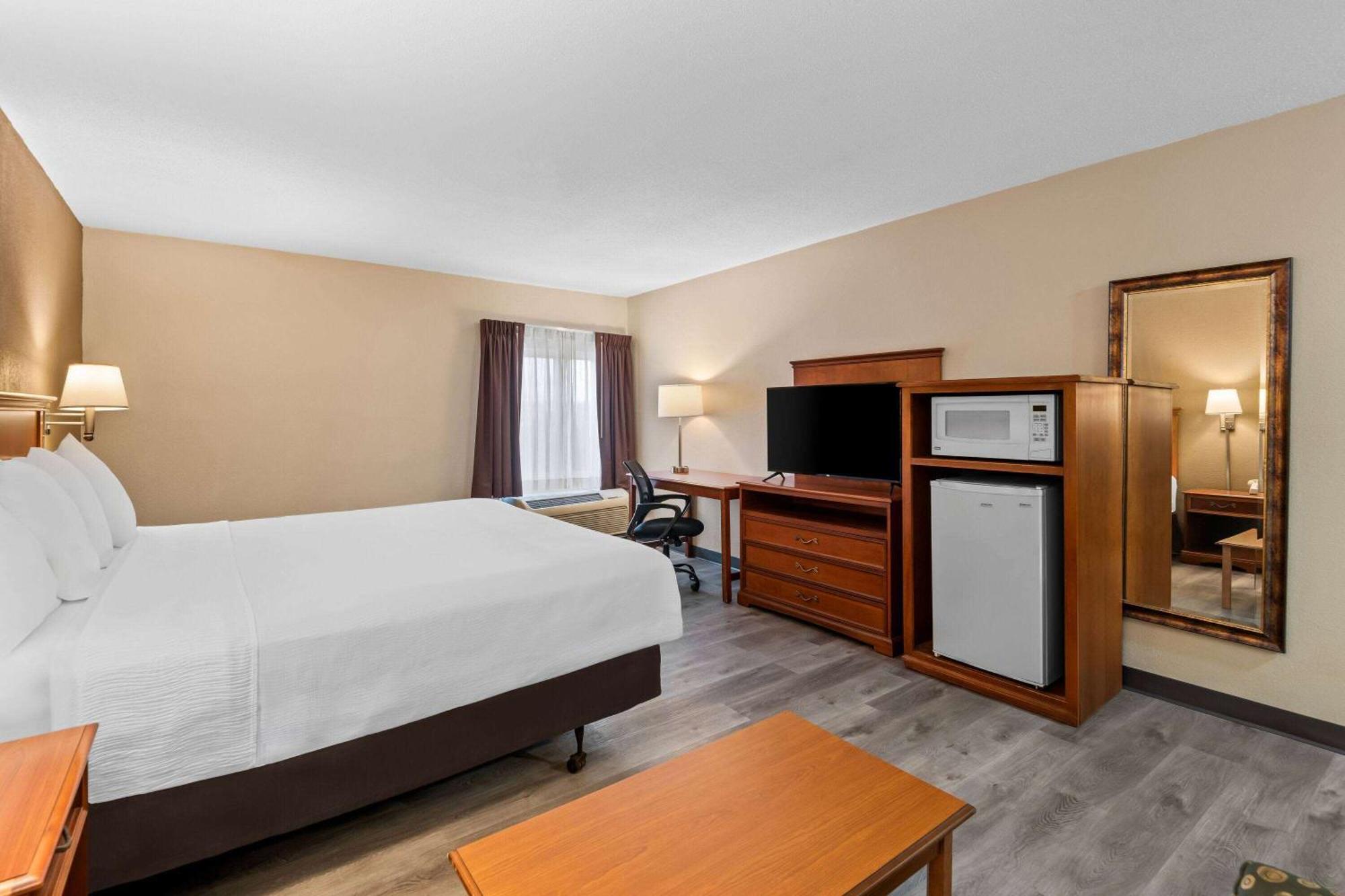 Baymont By Wyndham In Lodge *
