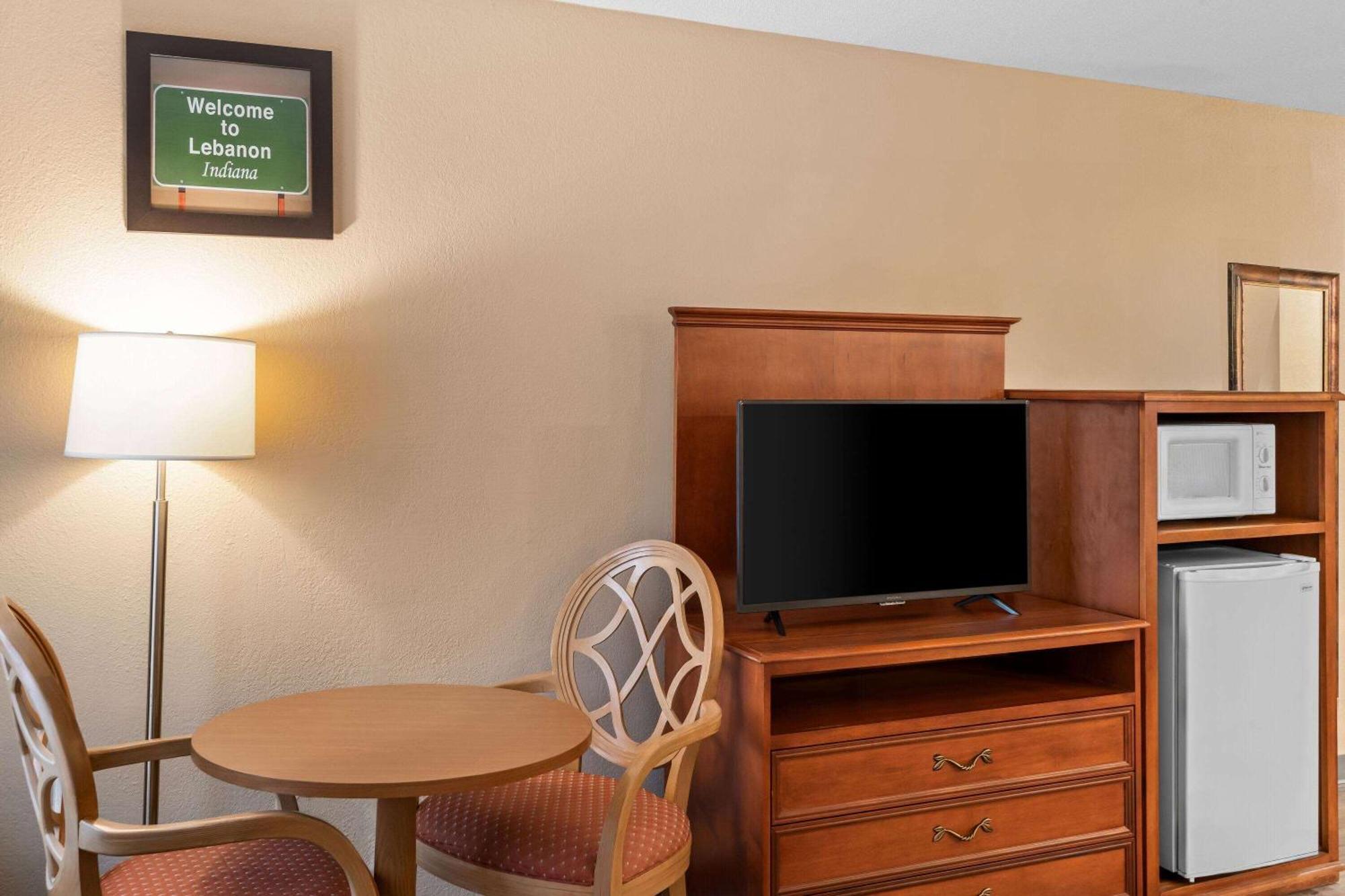 Lodge Baymont By Wyndham In *