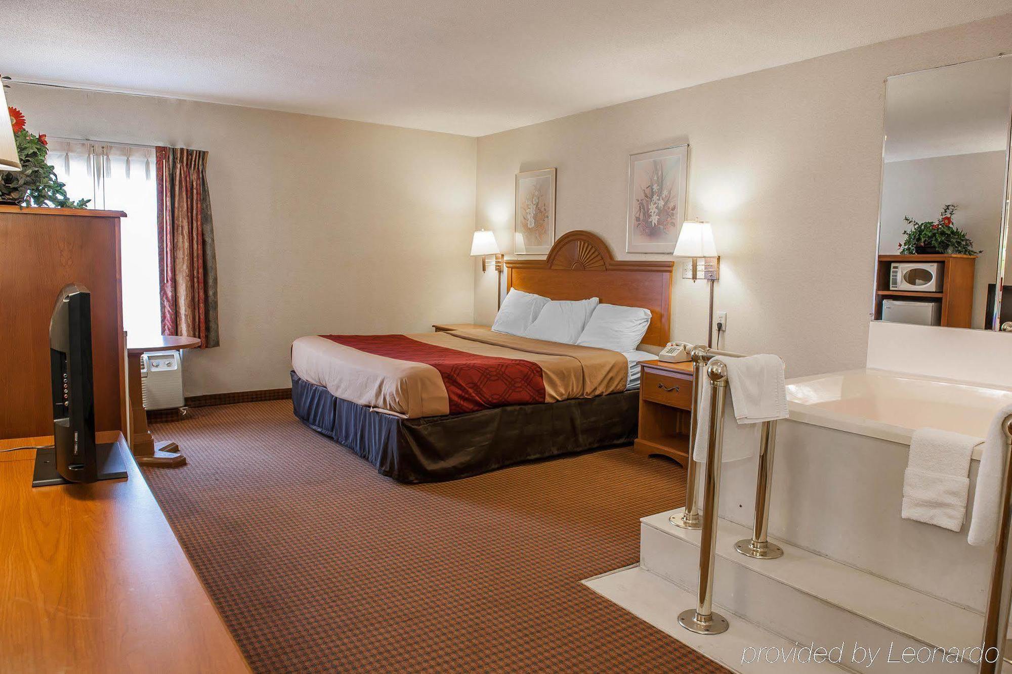 Baymont By Wyndham In Lodge Lebanon